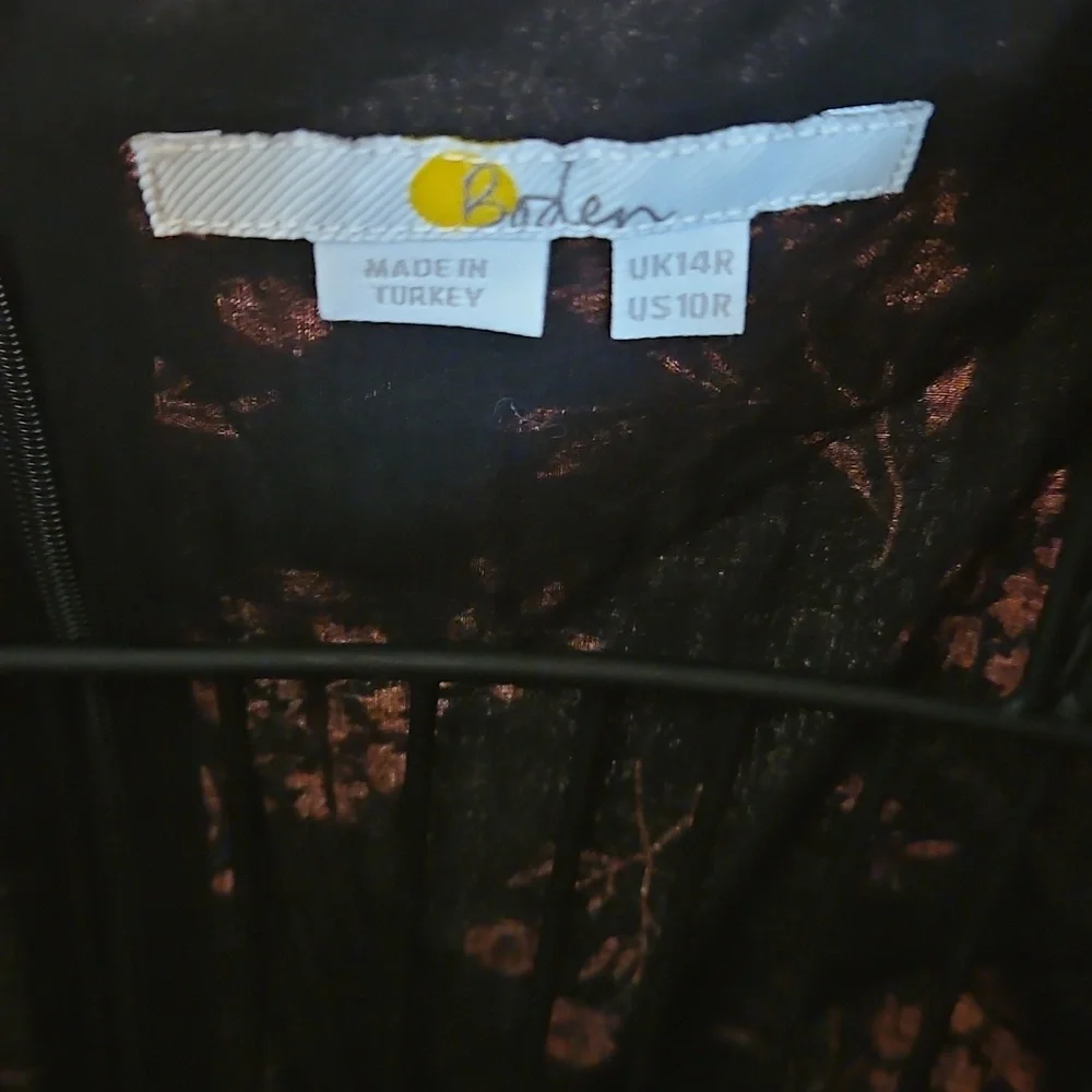 Boden Floral Long Sleeve Dress with Belt - Picture 2 of 8